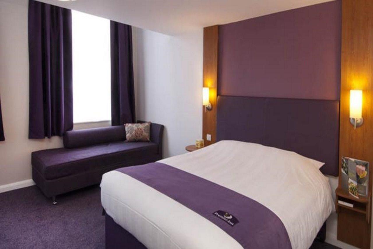 Premier Inn 沃尔索尔 外观 照片